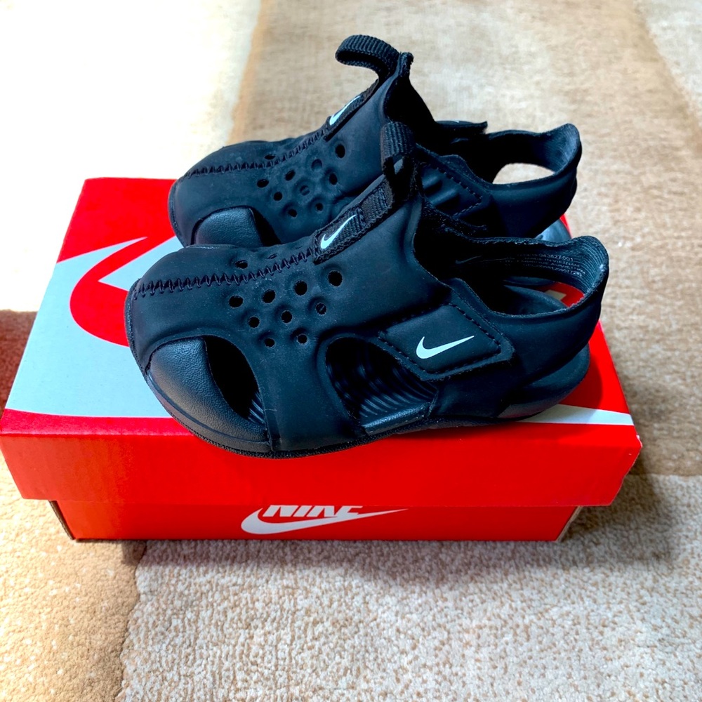 Nike Sunray Protect Sandal